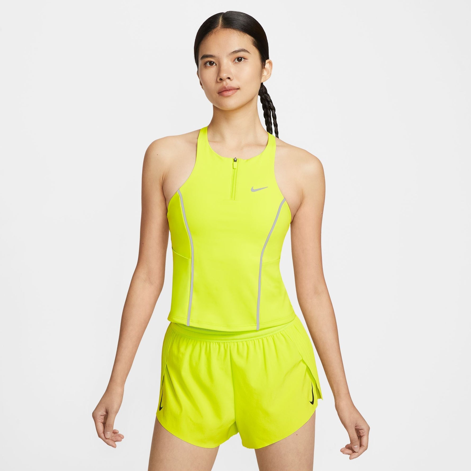 NIKE WOMEN'S MEDIUM-SUPPORT PADDED BRA TANK