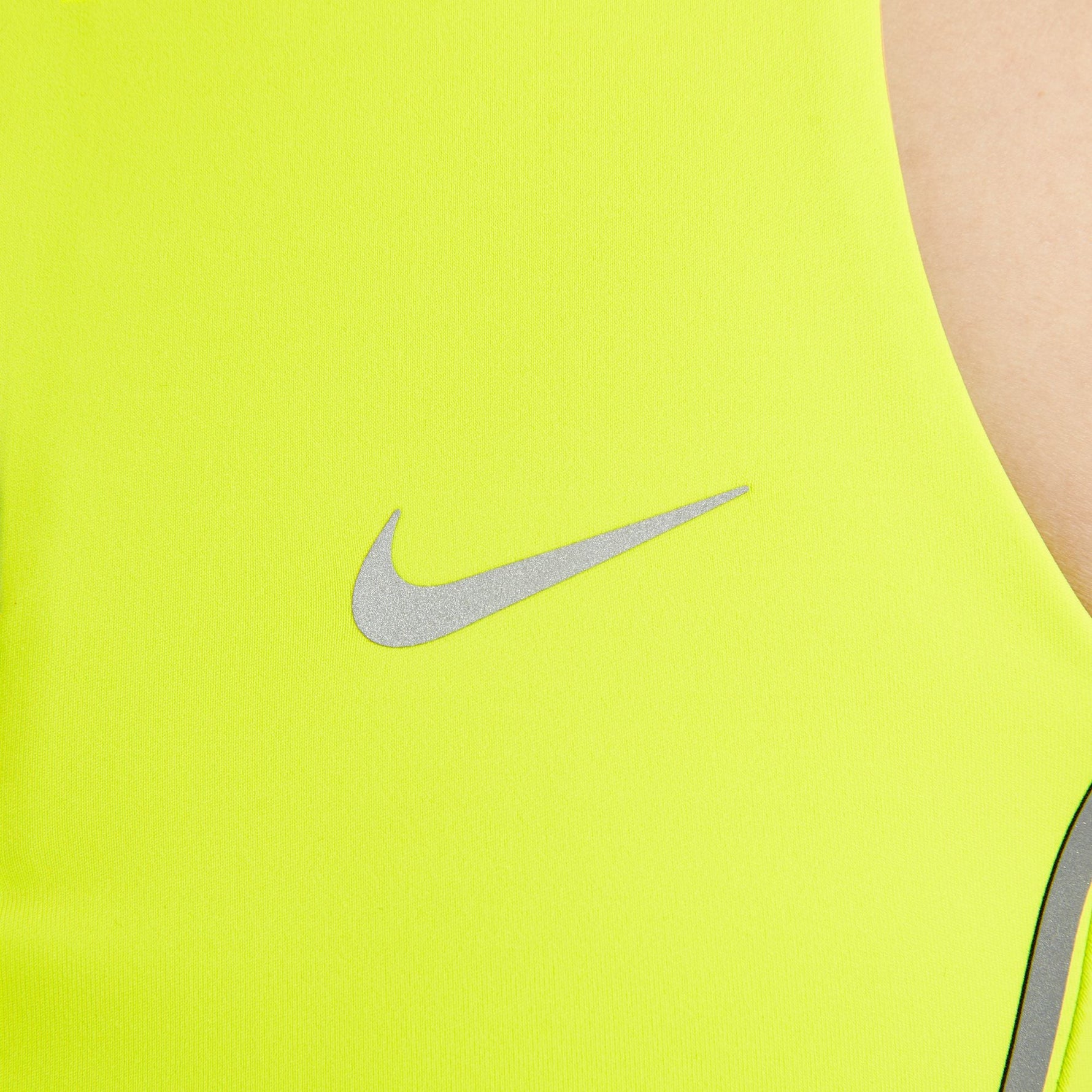 NIKE WOMEN'S MEDIUM-SUPPORT PADDED BRA TANK