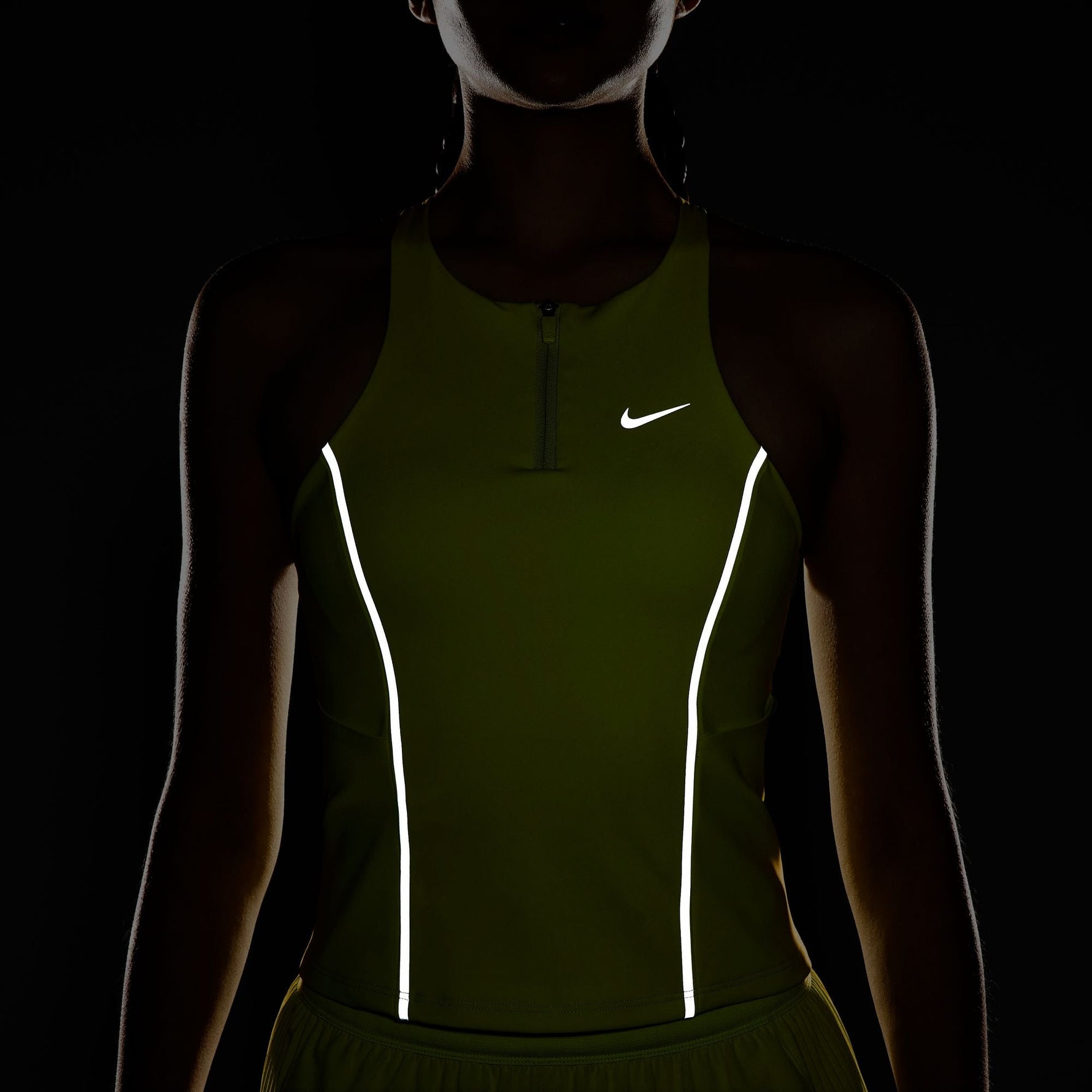 NIKE WOMEN'S MEDIUM-SUPPORT PADDED BRA TANK