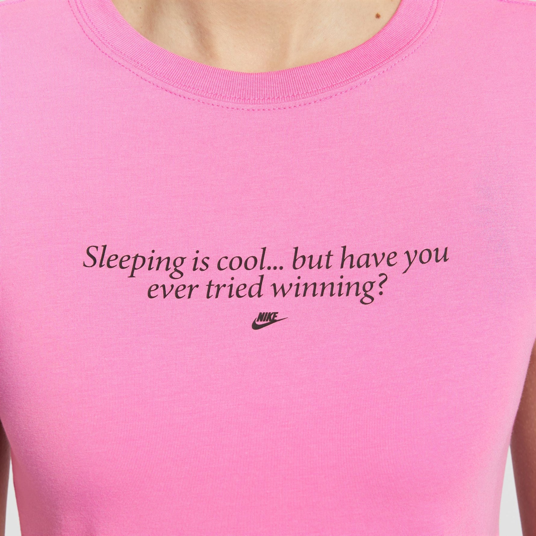 NIKE SPORTSWEAR CHILL KNIT WOMEN'S SLIM T-SHIRT
