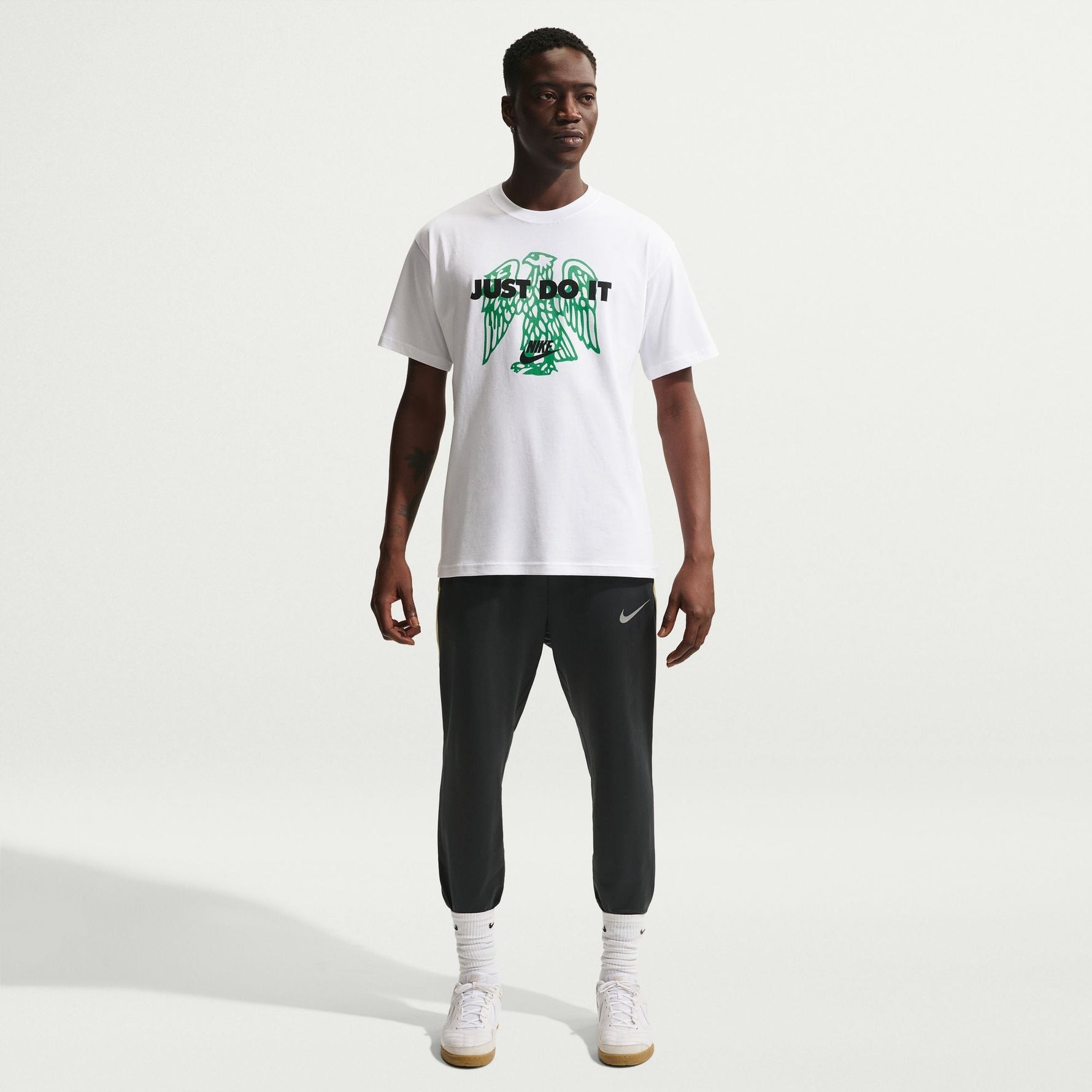 NIGERIA 1996 REISSUE MEN'S NIKE SOCCER T-SHIRT