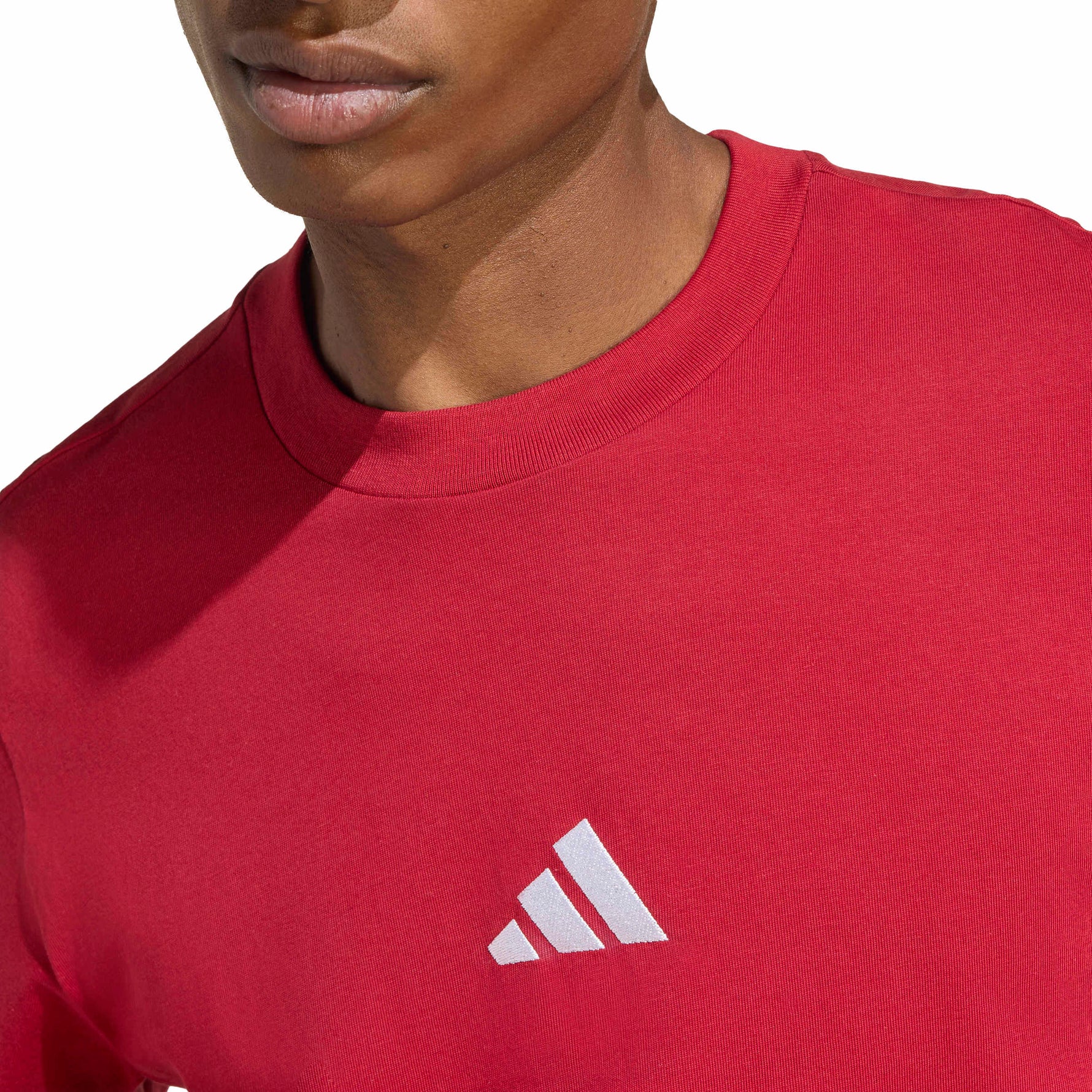 adidas Essentials Small Logo Single Jersey Tee