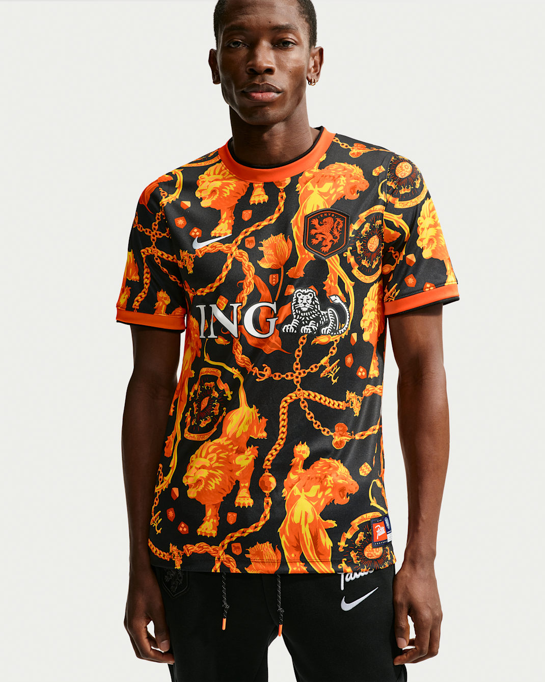 Nike Netherlands x Patta Men's Academy Pro Short-Sleeve Soccer Top