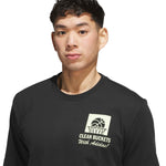 adidas MUSCLE TEE Clean Buckets Graphic T-Shirt