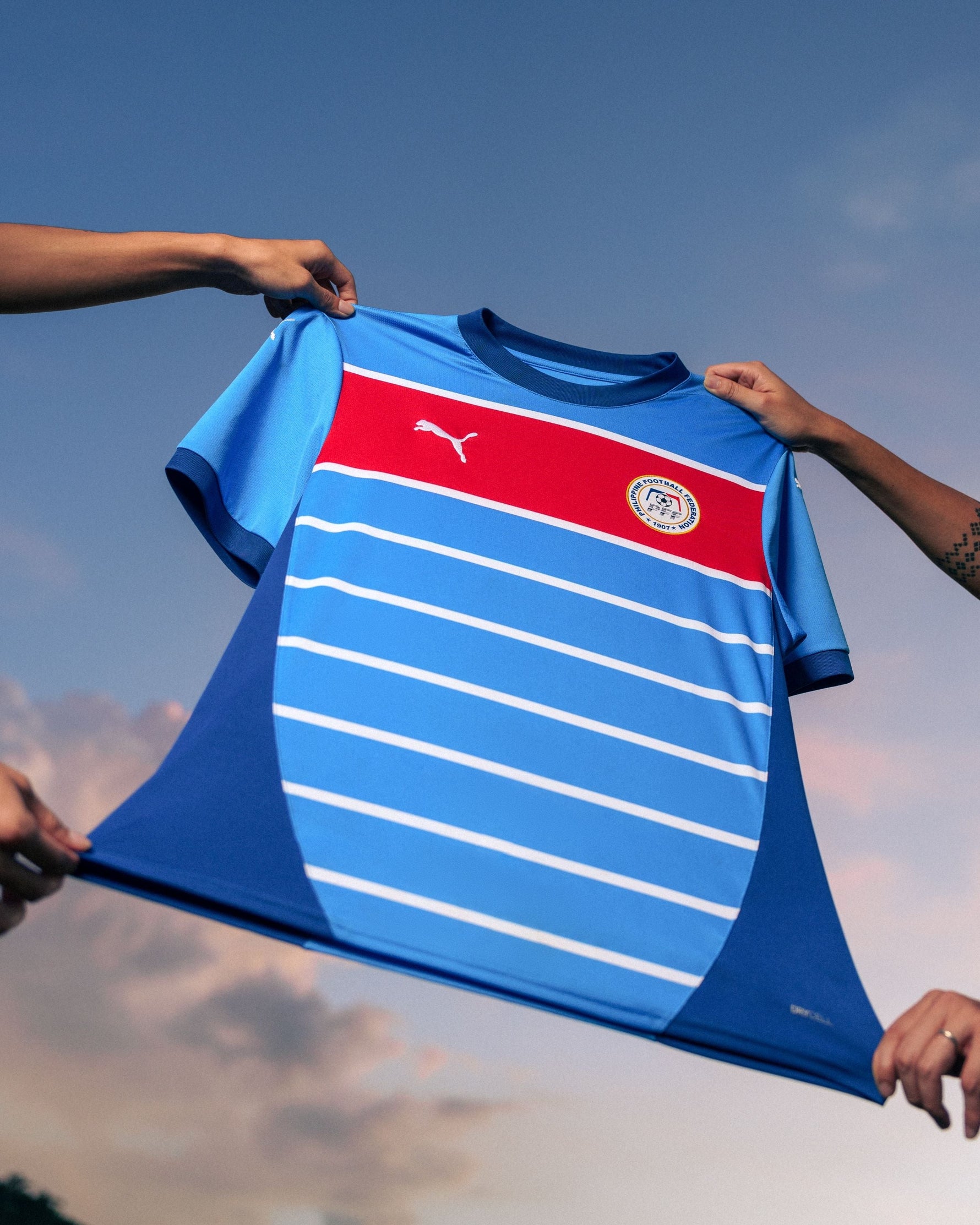PUMA PFF HOME JERSEY IGNITE BLUE-WHITE