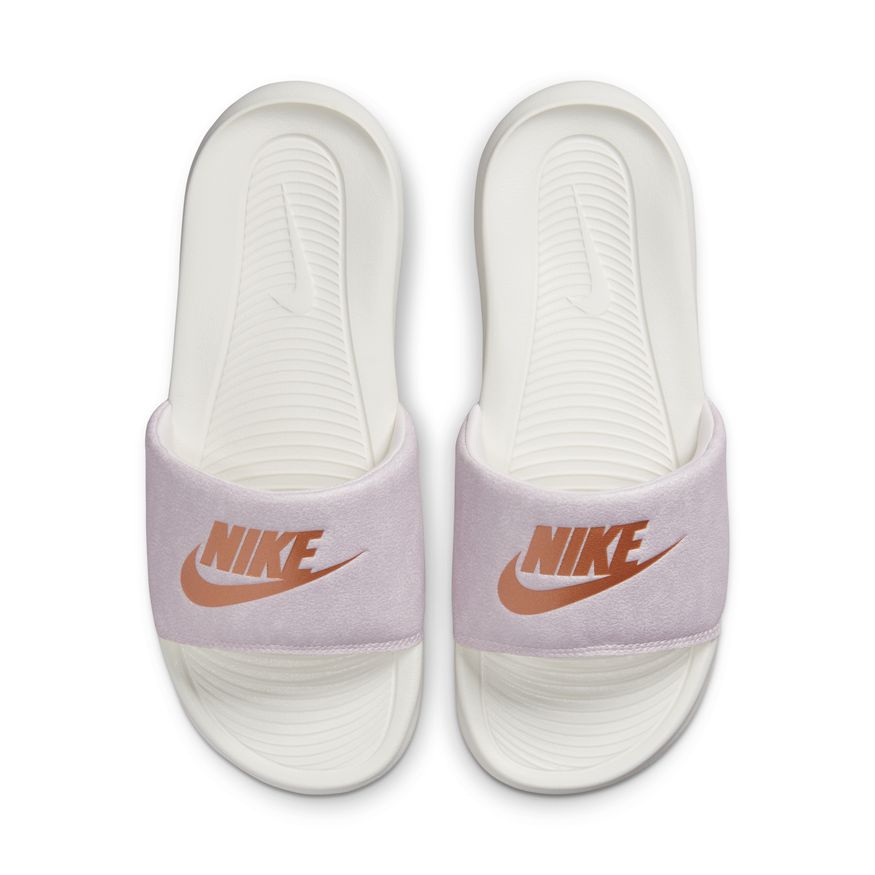 NIKE VICTORI ONE WOMENS SLIDES