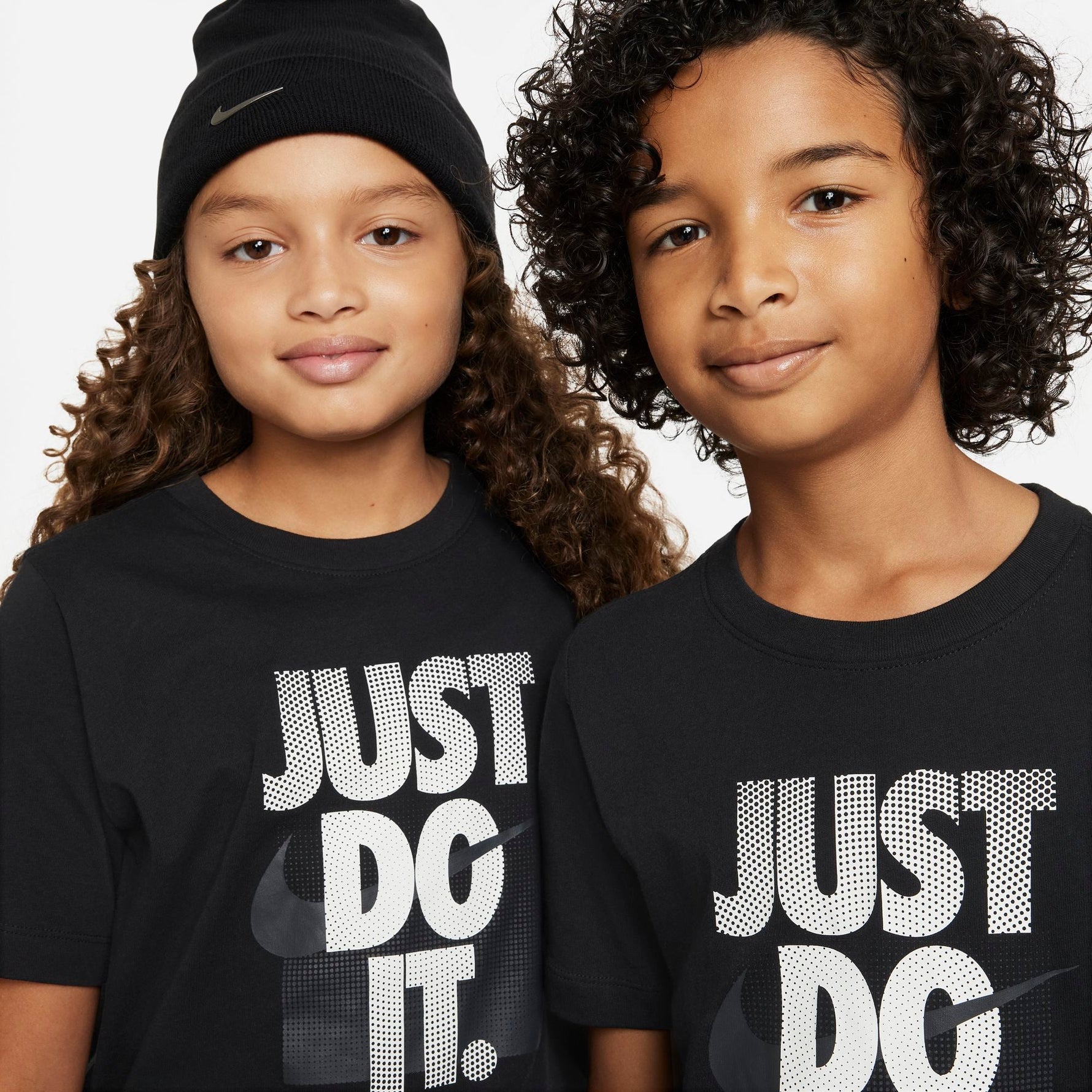 NIKE SPORTSWEAR BIG KIDS T-SHIRT