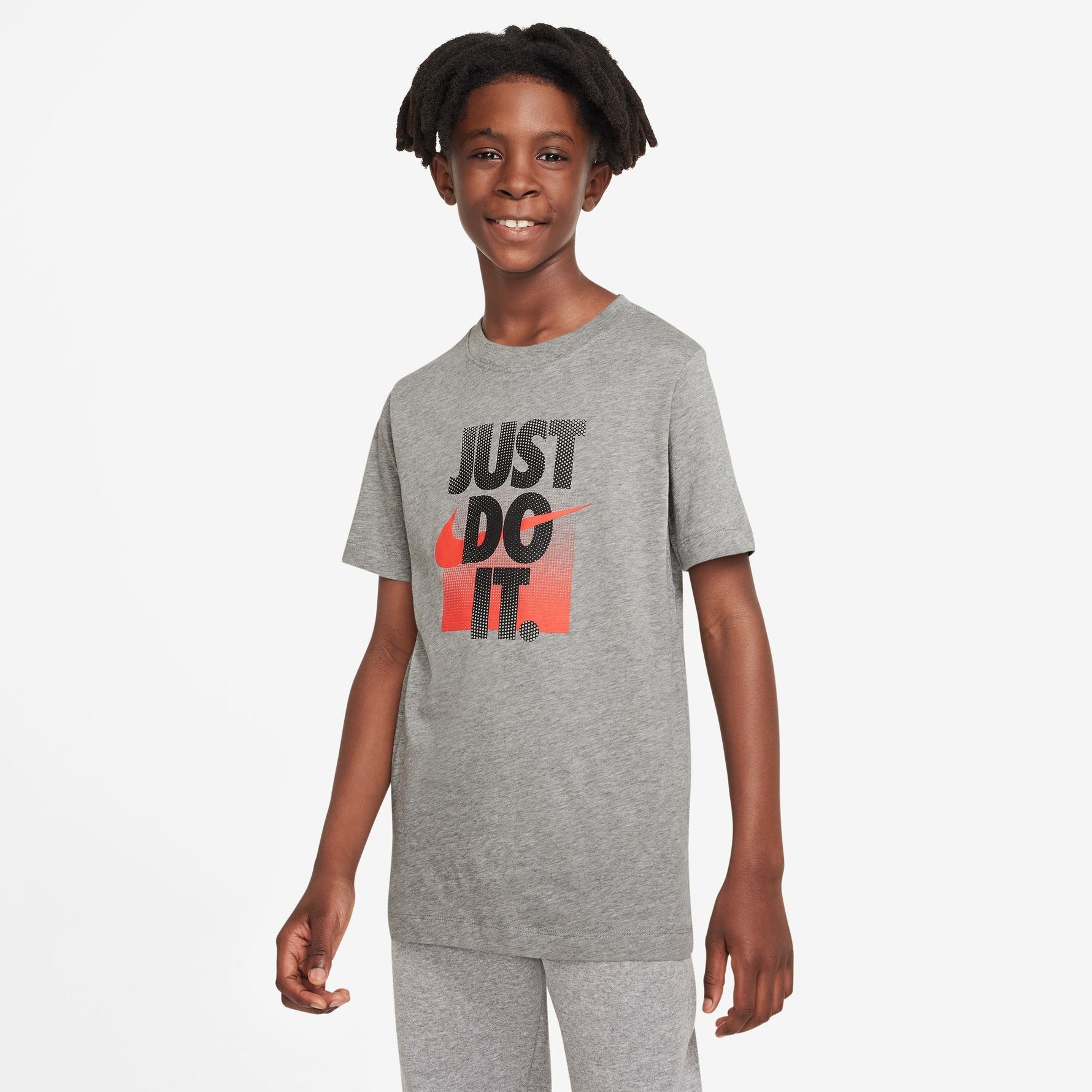 NIKE SPORTSWEAR BIG KIDS T-SHIRT