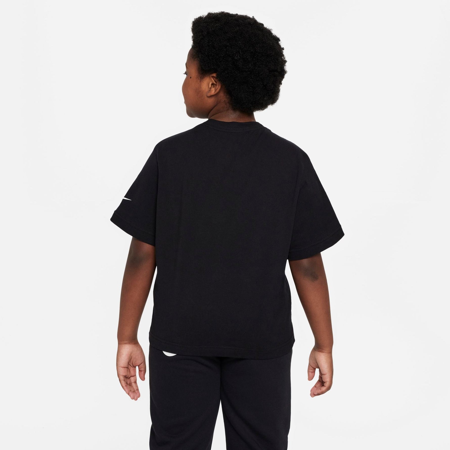 NIKE SPORTSWEAR BIG KIDS T-SHIRT